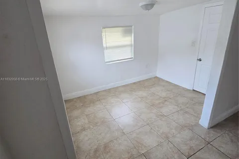 156 NE 78th St # 156, Miami FL 33138