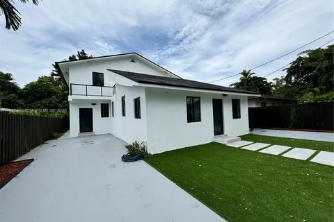 972 SW 44th Ave, Miami FL 33134