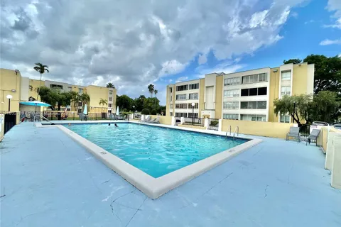 6861 SW 147th Ave # 2G, Miami FL 33193