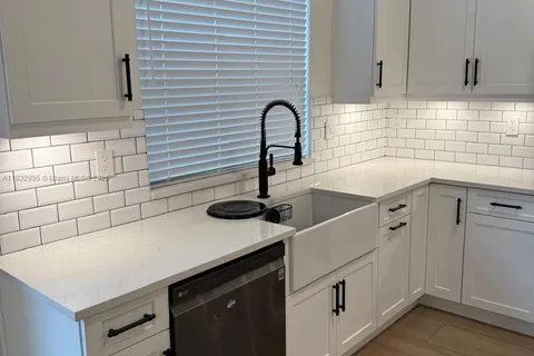 4413 NW 97th Pl # 4413, Doral FL 33178