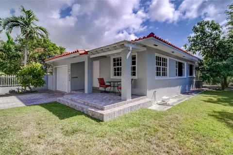 1115 Madrid St, Coral Gables FL 33134
