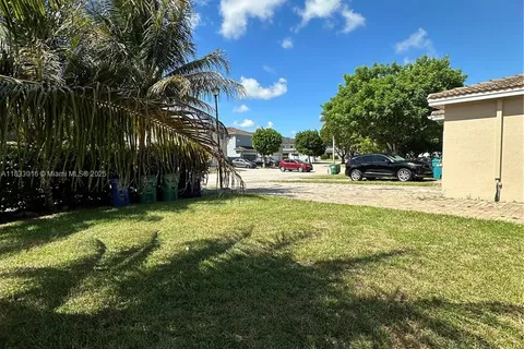 14321 SW 276th St, Homestead FL 33032