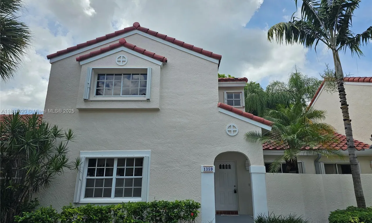 1359 Springside Dr, Weston FL 33326