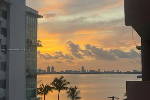 600 NE 25th St # 62, Miami FL 33137