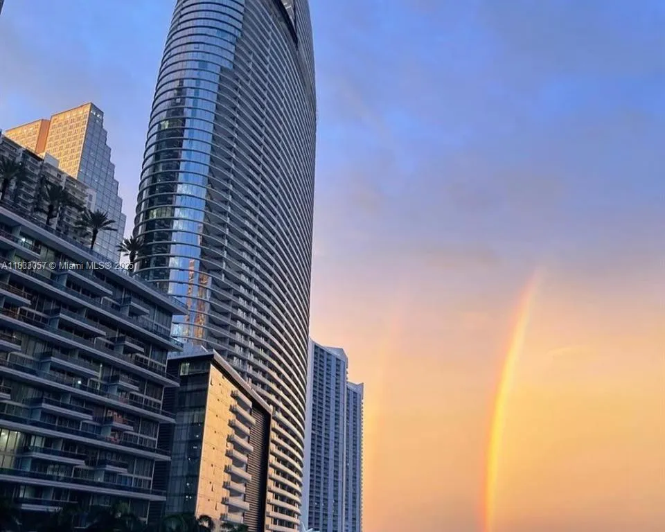 300 Biscayne Boulevard Way # 505C, Miami FL 33131