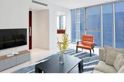 300 Biscayne Boulevard Way # 505C, Miami FL 33131