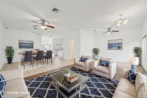 2456 SE 19th Ct, Homestead FL 33035
