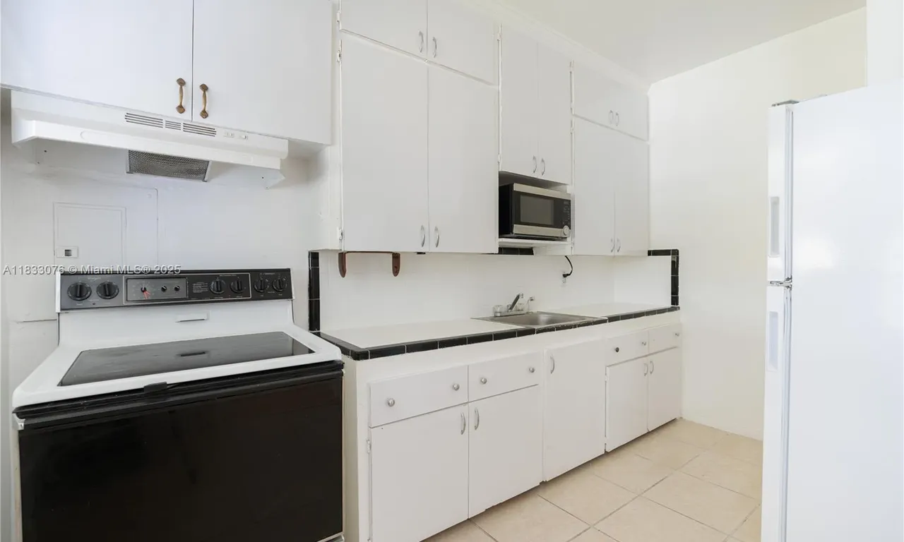 539 NE 82nd Ter # 4, Miami FL 33138