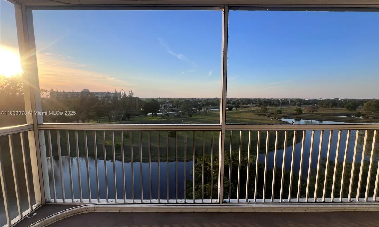 3080 N Course Dr # 710, Pompano Beach FL 33069