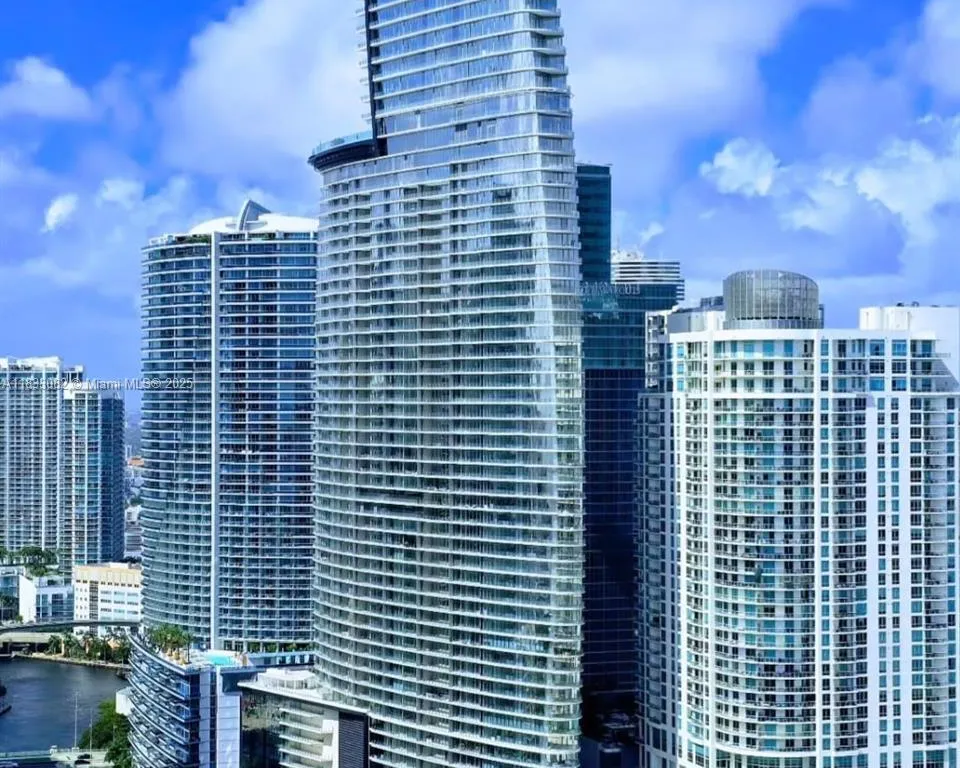 300 Biscayne Blvd Way # 4603, Miami FL 33131