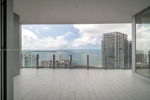 300 Biscayne Blvd Way # 4603, Miami FL 33131