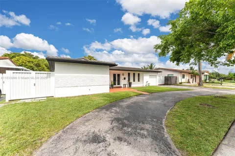 1730 SW 102 Ave, Miami FL 33165