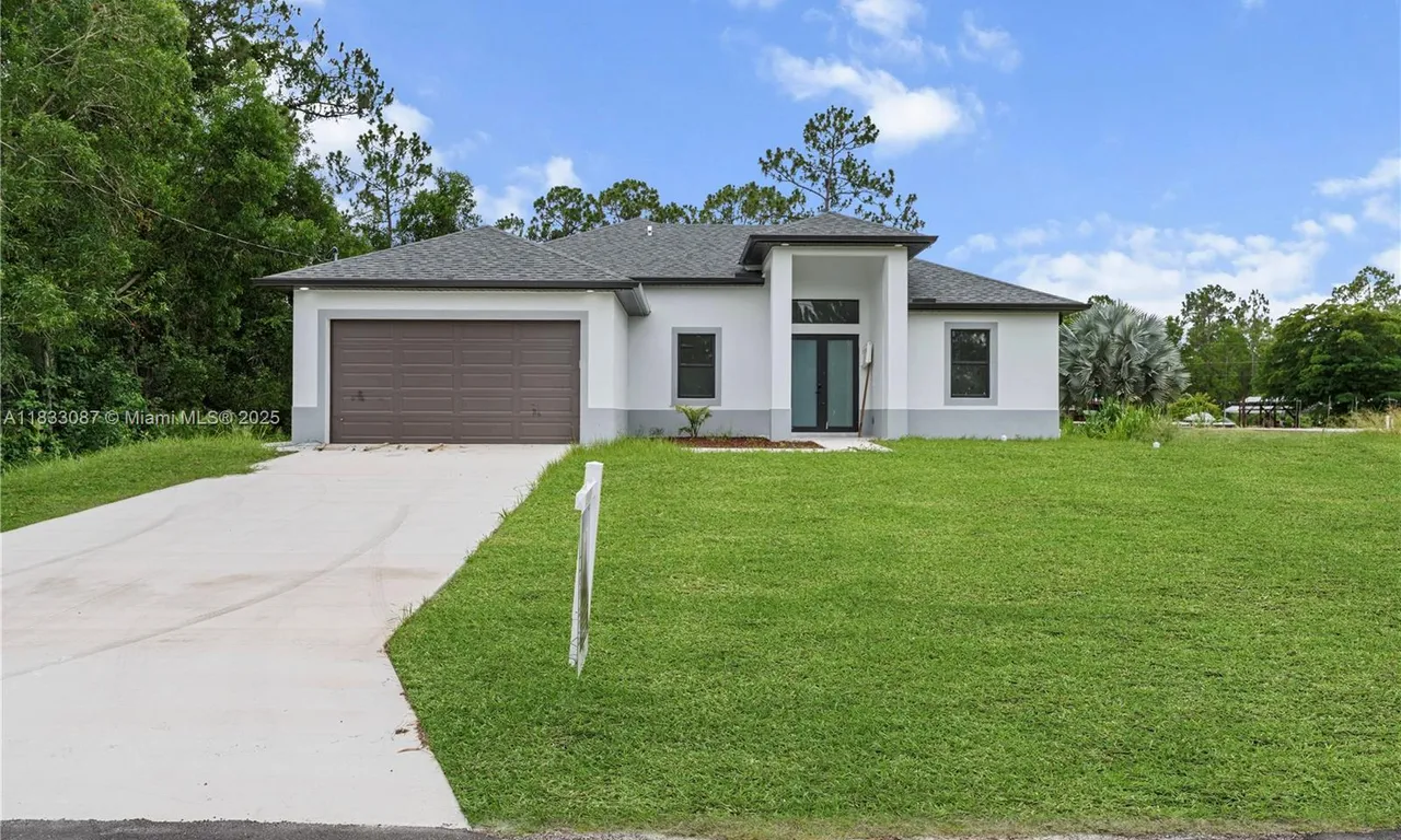 353 Nathan Ave, Lehigh Acres FL 33974