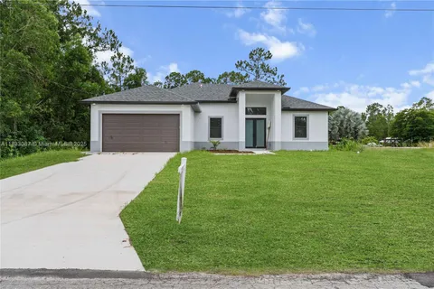 353 Nathan Ave, Lehigh Acres FL 33974