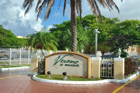 2289 SW 80th Ter # 2289, Miramar FL 33025