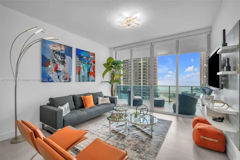 17550 collins Ave # 704, Sunny Isles Beach FL 33160