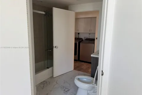 801 Brickell Key Blvd # 1904, Miami FL 33131