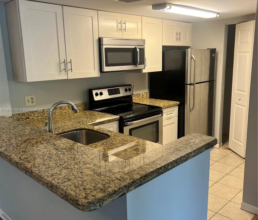 10725 Cleary Blvd # 205, Plantation FL 33324