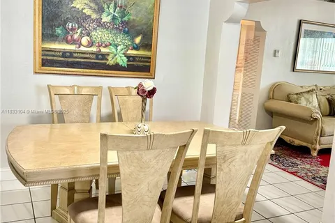 2145 SW 26th St, Miami FL 33133
