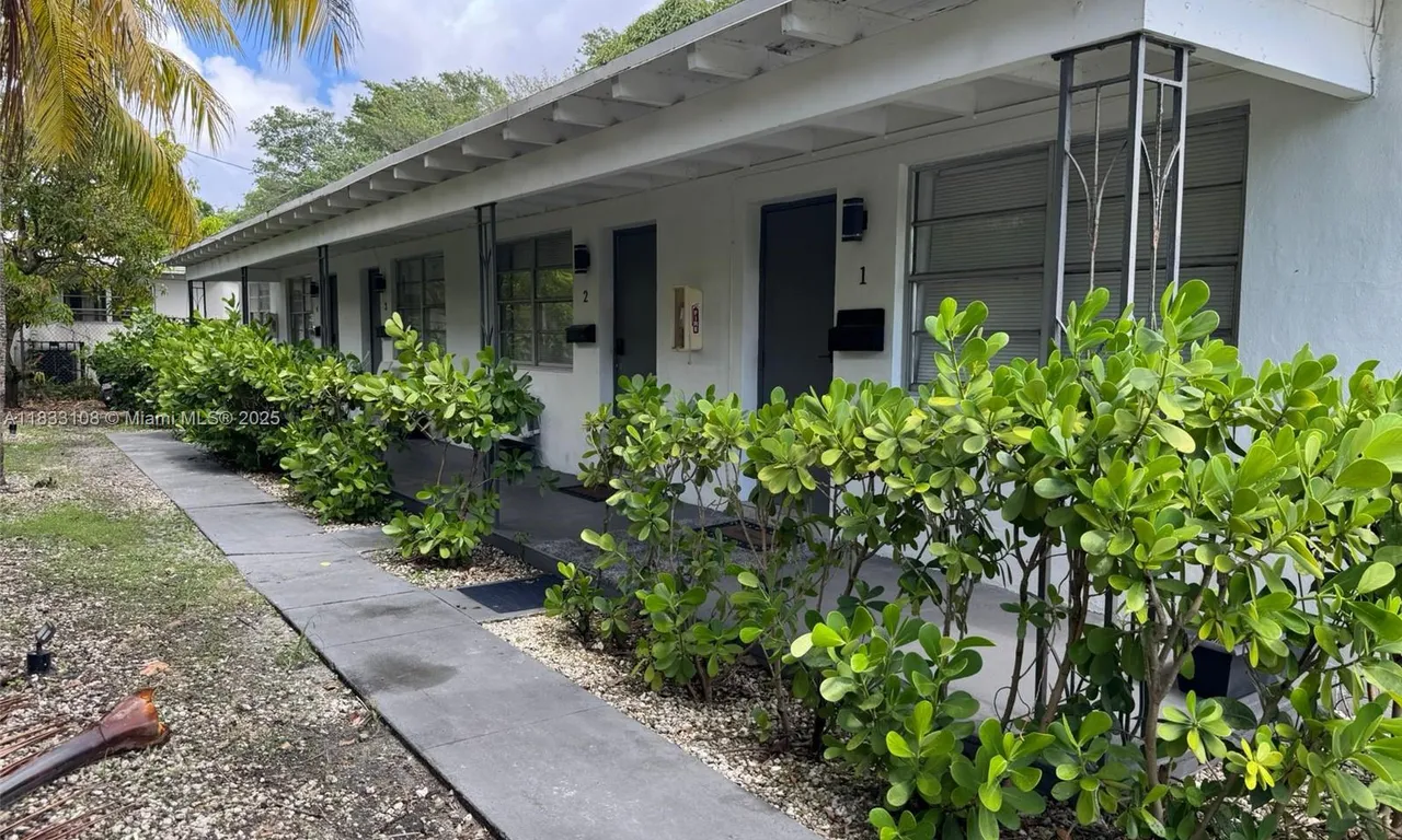 5010 NW 2nd Ave # 2, Miami FL 33127