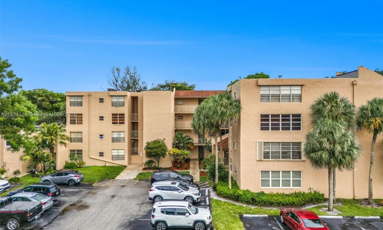 9460 Live Oak Pl # 407, Davie FL 33324