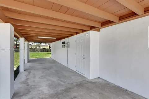 2501 NW 21st Street, Fort Lauderdale FL 33311