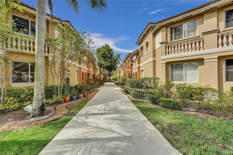 8956 SW 18th St # 1106, Miramar FL 33025