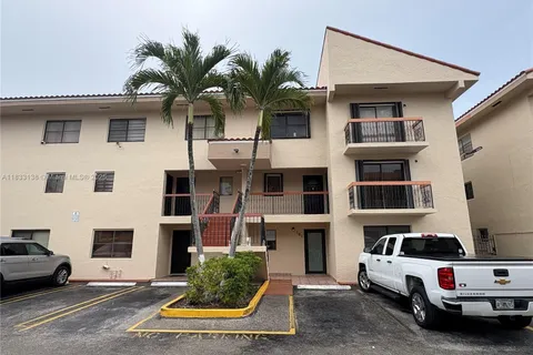 5625 W 26th Ct # 201, Hialeah FL 33016