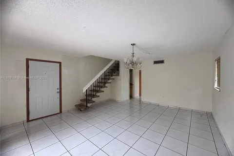5625 W 26th Ct # 201, Hialeah FL 33016