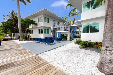 508 Hendricks Isle # 5, Fort Lauderdale FL 33301