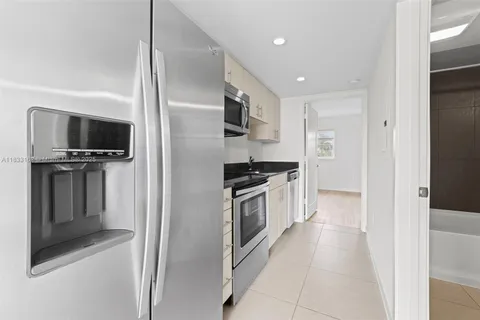 910 West Ave # 0308, Miami Beach FL 33139
