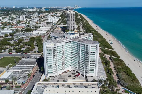 7135 Collins Ave # 1836, Miami Beach FL 33141