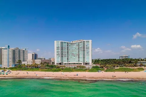 7135 Collins Ave # 1836, Miami Beach FL 33141
