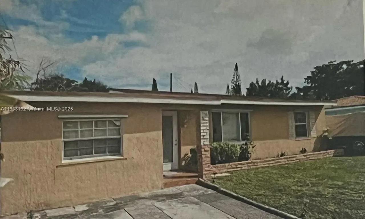 12625 NW 1st Ct, North Miami FL 33168