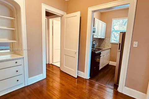 344 Mendoza Ave # 4, Miami FL 33134