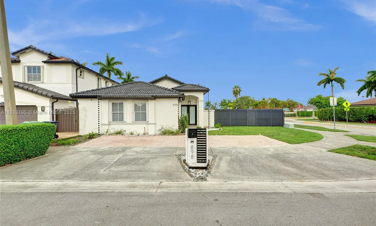 898 NW 131st Ave, Miami FL 33182