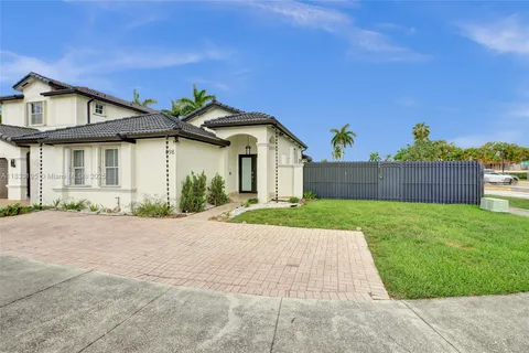 898 NW 131st Ave, Miami FL 33182