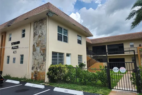 421 NE 1st St # 112, Hallandale Beach FL 33009