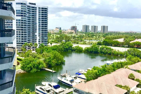 3530 Mystic Pointe Dr # 1208, Aventura FL 33180
