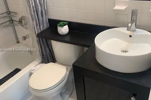 1244 Pennsylvania Ave # 306, Miami Beach FL 33139