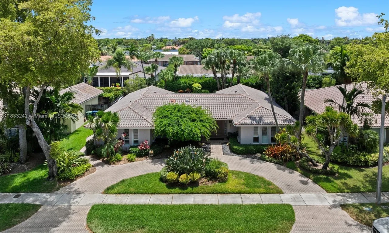 2100 NE 211th Ter, Miami FL 33179