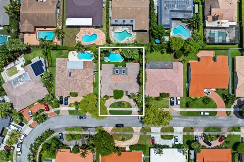 2100 NE 211th Ter, Miami FL 33179