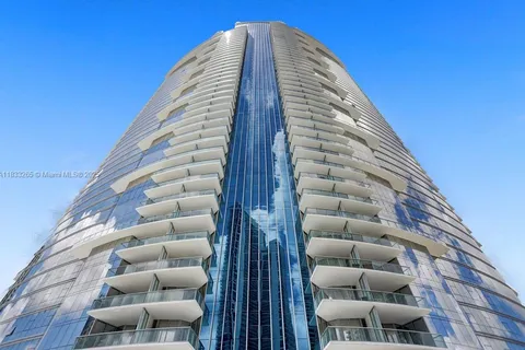 851 NE 1st Ave # 3510, Miami FL 33132