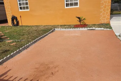 4447 NW 169th Ter, Miami Gardens FL 33055