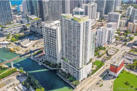 185 SW 7th St # 3600, Miami FL 33130