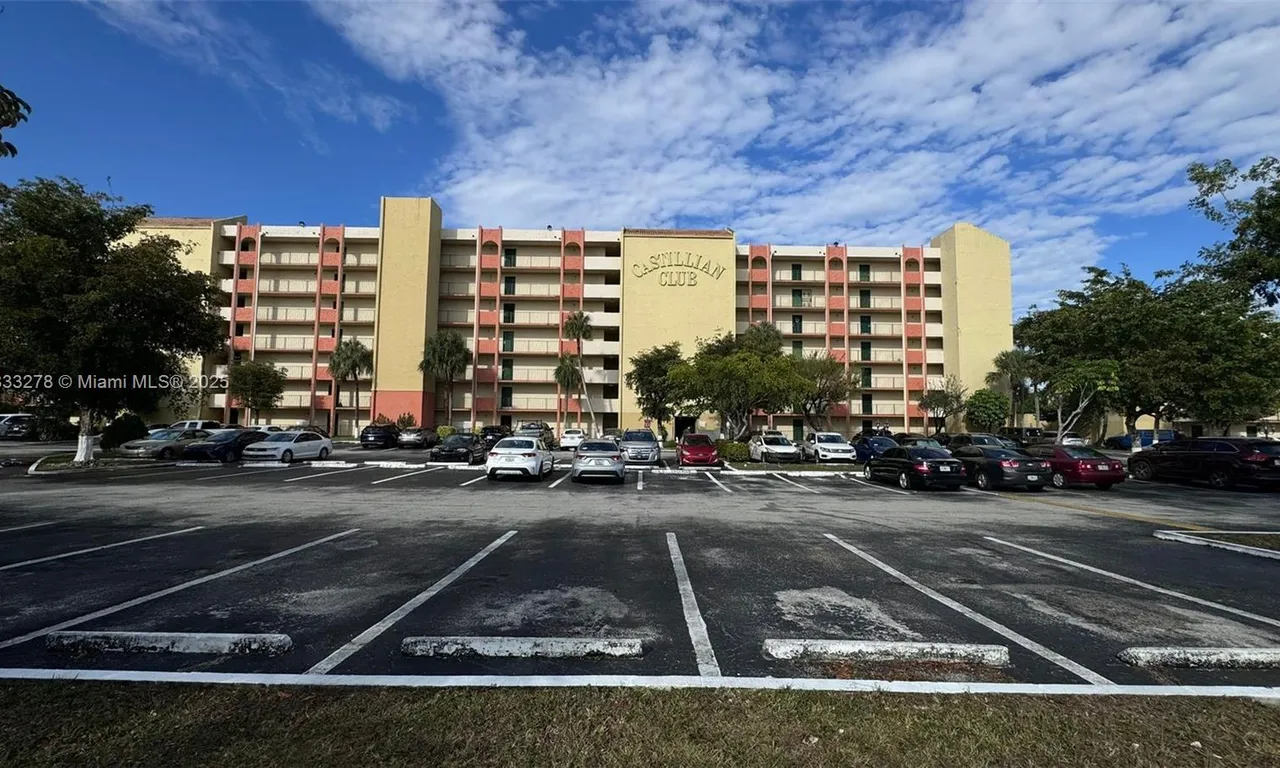 9455 W Flagler St # C206, Miami FL 33174