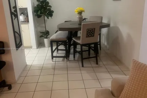 580 NW 114th Ave # 103, Sweetwater FL 33172