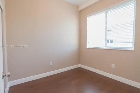 1469 SW 5th St # 3, Miami FL 33135