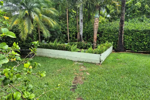 16721 SW 298th Ter, Homestead FL 33030