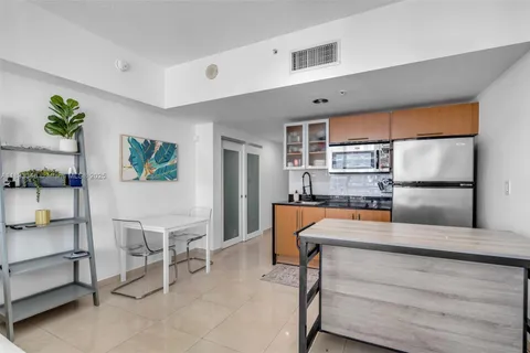 1750 N Bayshore Dr # 1204, Miami FL 33132